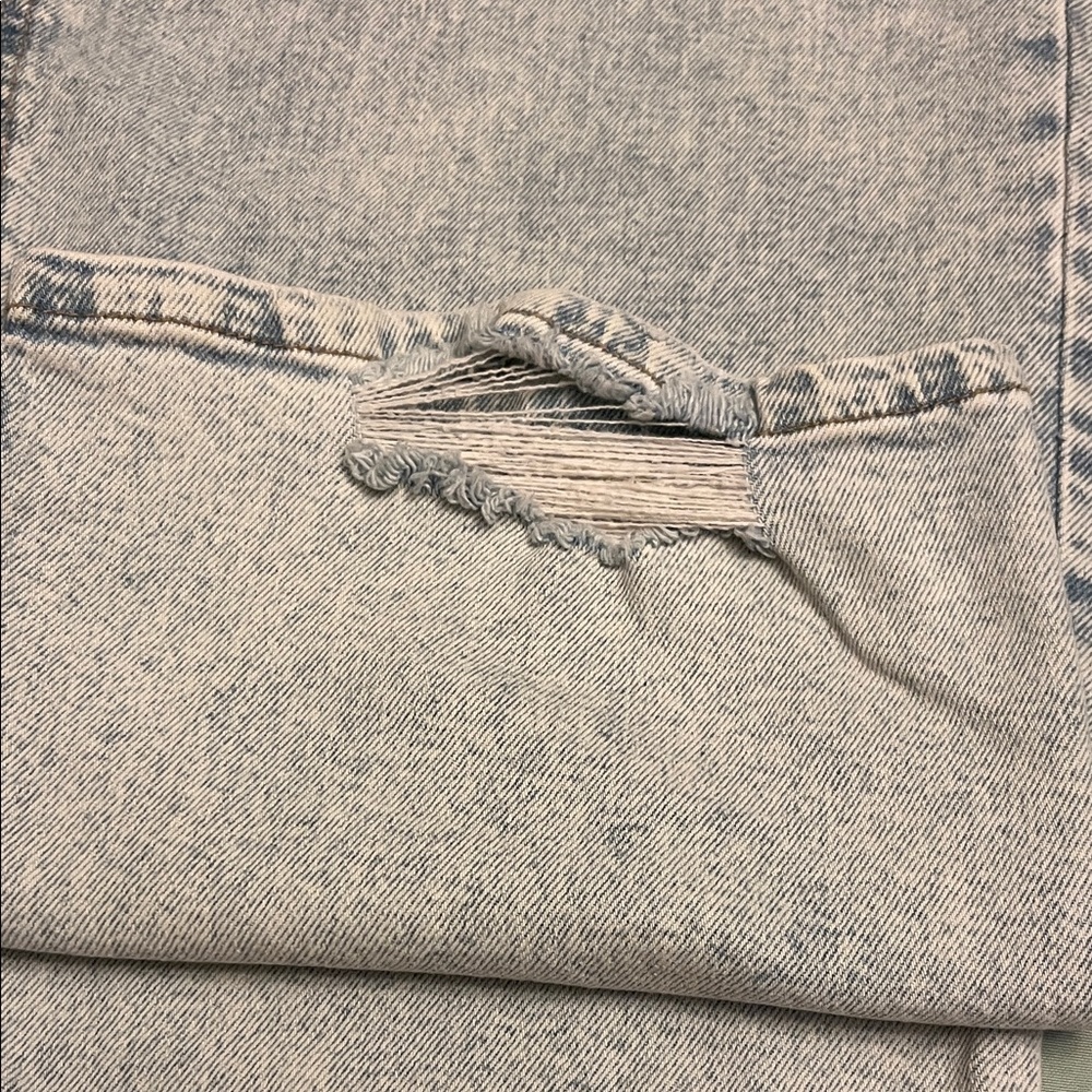 Wild Fable Light Wash women’s stretch  Jeans size 18S/34 Waist. - Picture 13 of 16